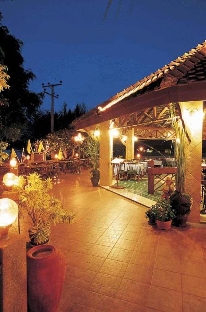 סאם רוי יוט Samroiyod Holiday Resort מראה חיצוני תמונה